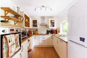 Kitchen - click for photo gallery